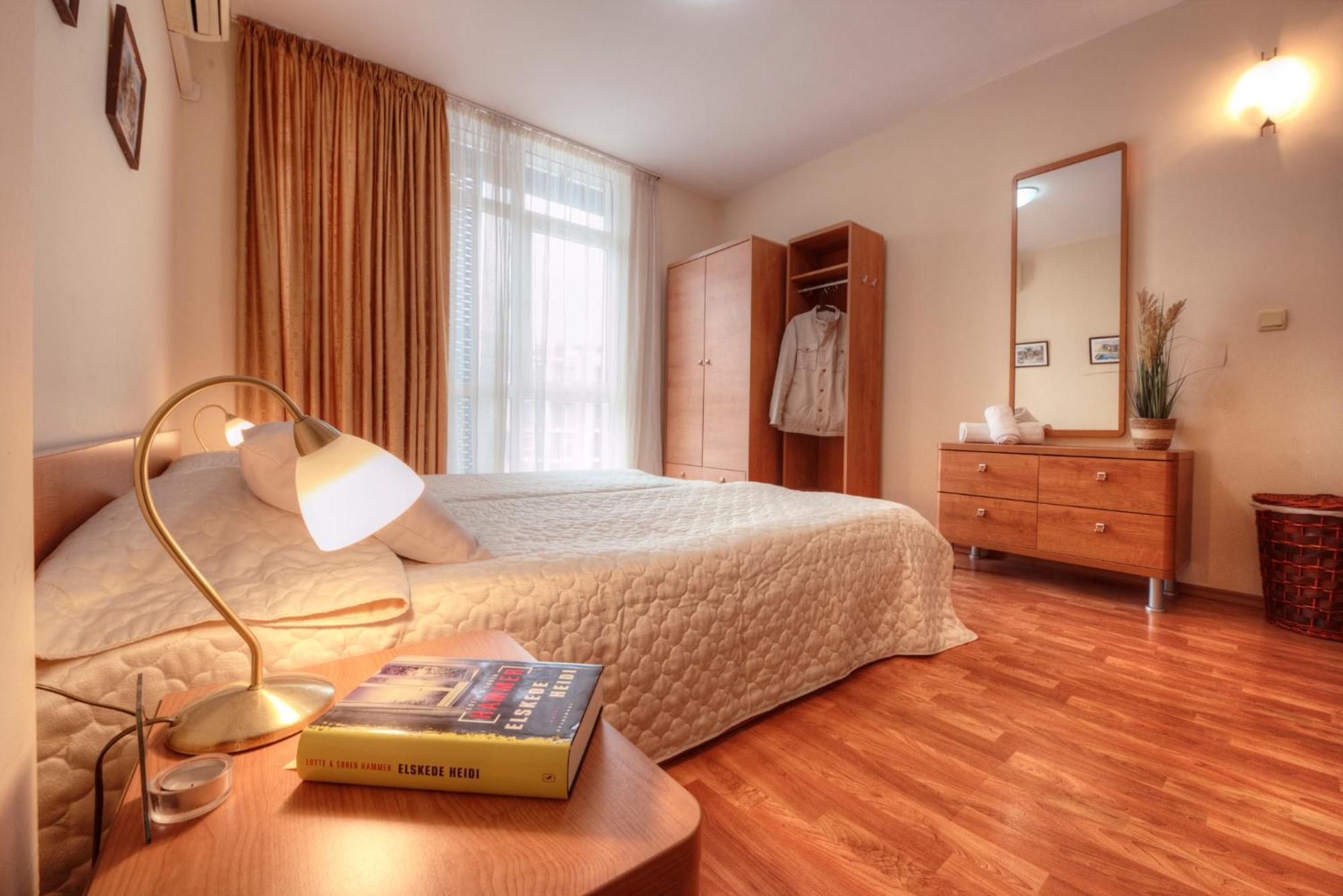 Elit 4 Apartments サニービーチ エクステリア 写真